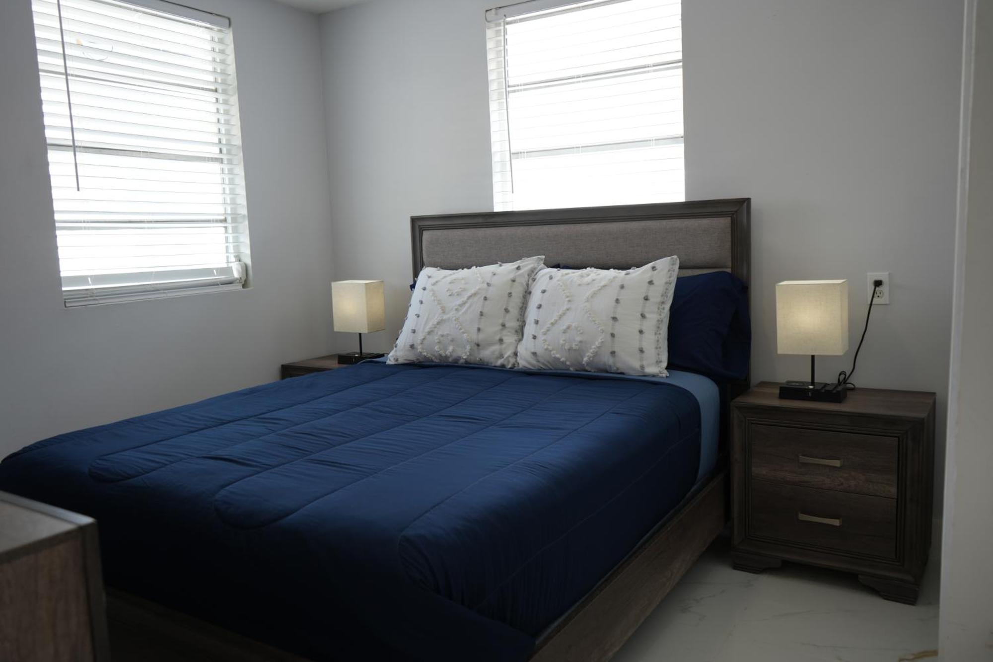 Charming Two Bedroom Apartment. Miami Kültér fotó